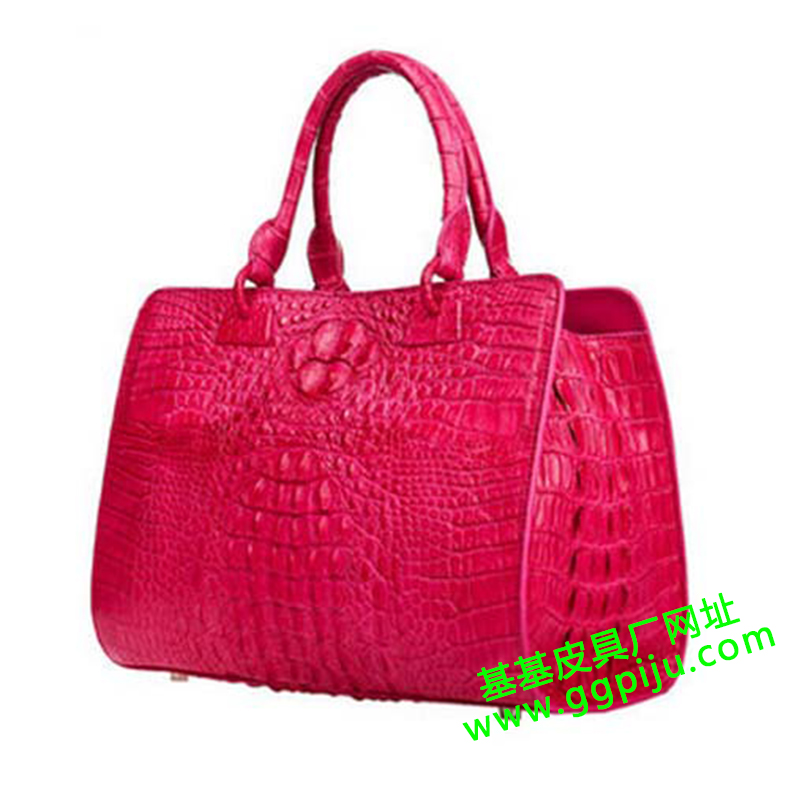 新款时尚休闲包